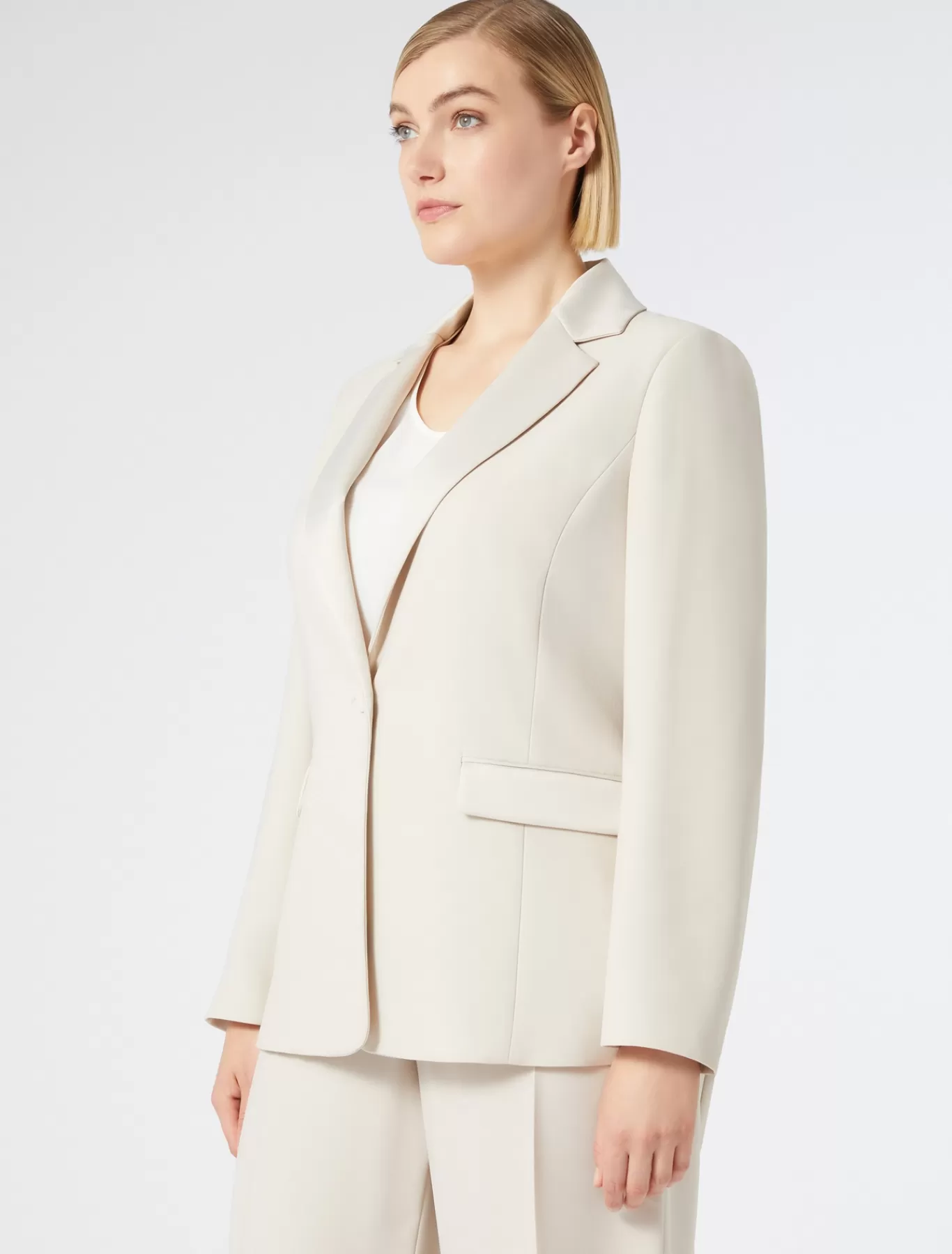 Marina Rinaldi Vestes | Sélection Élégante>Veste blazer en crêpe envers satin BEIGE